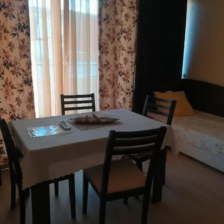 Lägenhet Victoria Kranevo